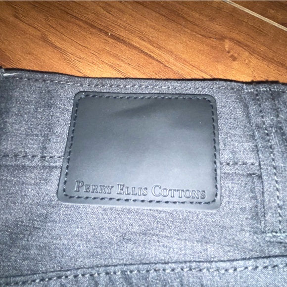 Perry Ellis Cottons - Picture 4 of 6